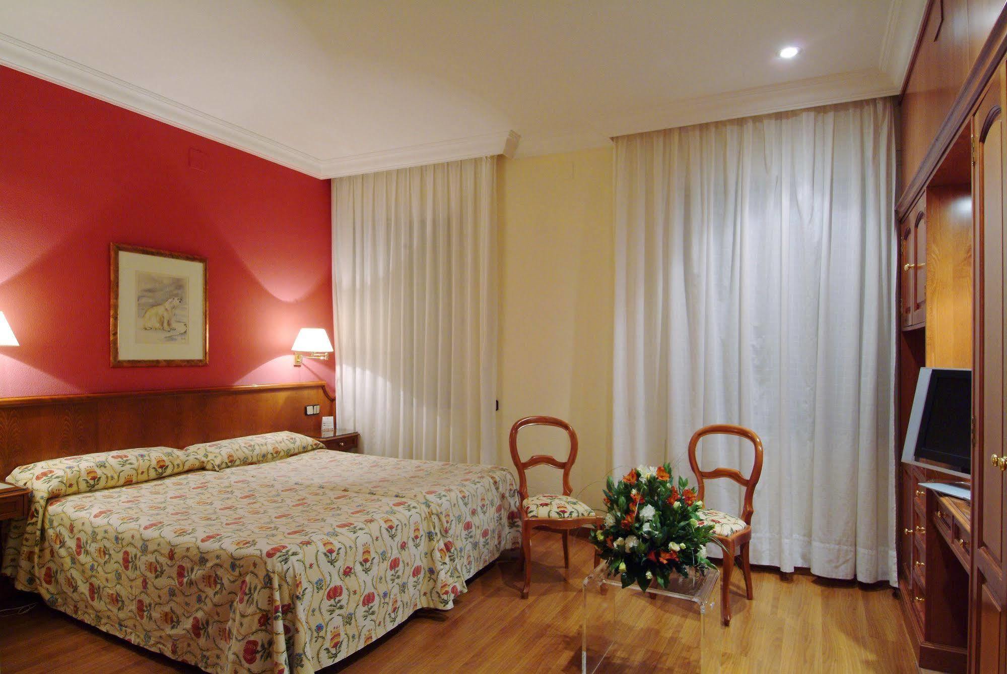 Regencia Colón Barcelona Exterior foto